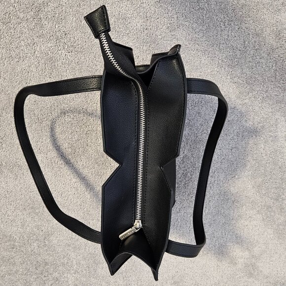 Pixie Mood Alicia Tote Bag - Black Vegan Leather - Picture 9 of 14